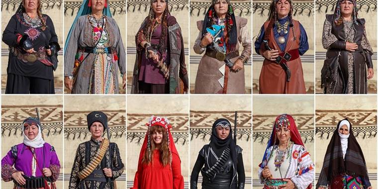 Anadolu'nun kadınları kıyafetleriyle Malazgirt Zaferi etkinliklerini renklendirdi