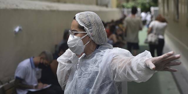 DSÖ: Kovid-19'dan 2022'de ölenlerin sayısı 1 milyonu geçti