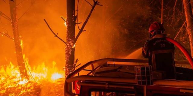 Fransa'nın Gironde bölgesindeki iki yangından biri 45 gün sonra söndürülebildi