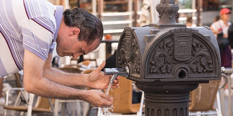 İspanya'da mayıs-ağustos döneminde 4 bin 600 kişi aşırı sıcaklara bağlı nedenlerden öldü