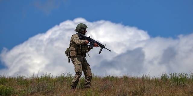 Fırat Kalkanı bölgesinde 6 PKK/YPG'li terörist etkisiz hale getirildi