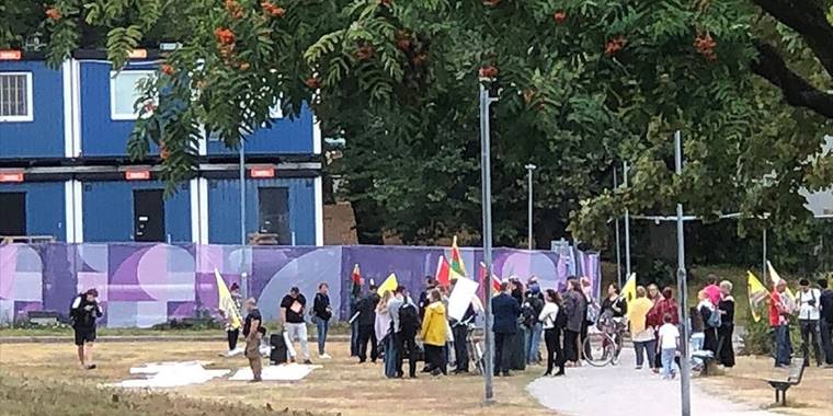 Finlandiya'da terör örgütü YPG/PKK yandaşları gösteri yaptı