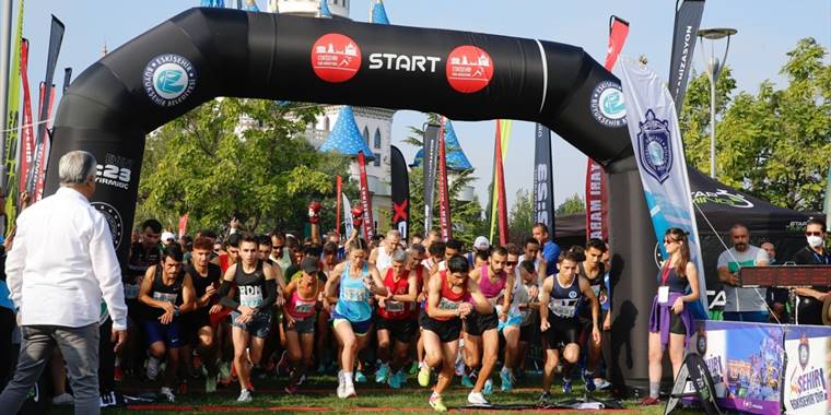Eskişehir Yarı Maratonu koşuldu