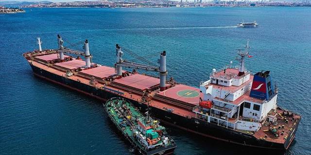 Ukrayna limanlarından yaklaşık 1 milyon tonun üzerinde tahıl taşındı