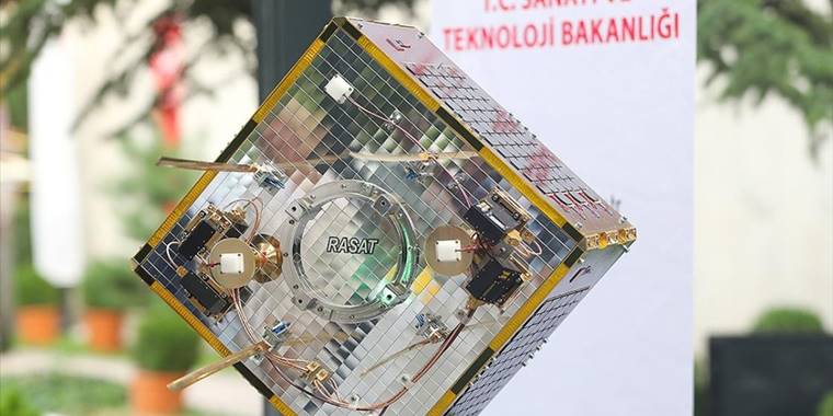 İlk yerli gözlem uydusu RASAT'ın görev süresi doldu
