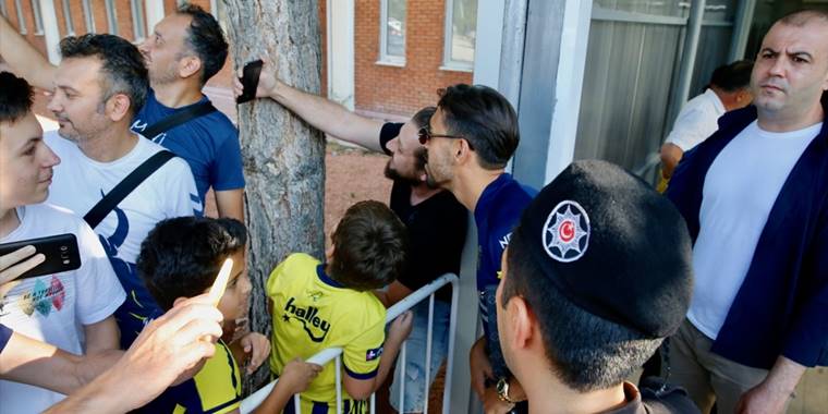 Fenerbahçe kafilesi, Eskişehir'e geldi