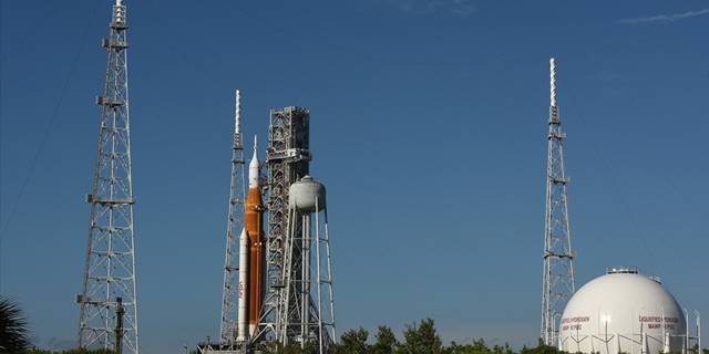 NASA, Ay'a gönderilecek kapsülün fırlatılmasını motorundaki arıza nedeniyle 2 Eylül'e erteledi