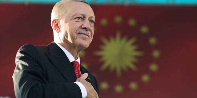 Cumhurbaşkanı Erdoğan: Sandıktan çıkamayacaklarını anlayanlar, umutlarını bayat senaryolara bağlamış durumdalar