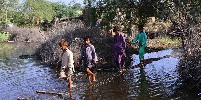 Pakistan'da muson yağmurları nedeniyle ölenlerin sayısı 1136’ya çıktı