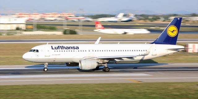 Alman hava yolu şirketi Lufthansa pilotları ücret anlaşmazlığı nedeniyle yarın grev yapacak