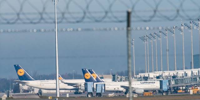 Lufthansa, pilotların yarınki grevi nedeniyle 800 uçuşu iptal etti