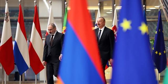 Azerbaycan ile Ermenistan barış anlaşmasının taslak metnini hazırlama sürecine giriyor