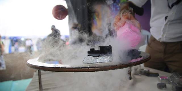 Sürtünmesiz ortamda giden manyetik tren projesi TEKNOFEST'te