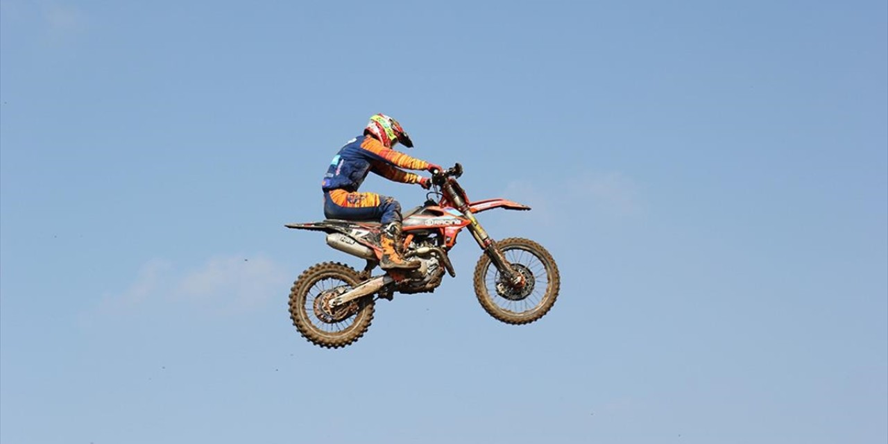 Dünya Motokros Şampiyonası'nda Türkiye'yi 13 sporcu temsil ediyor