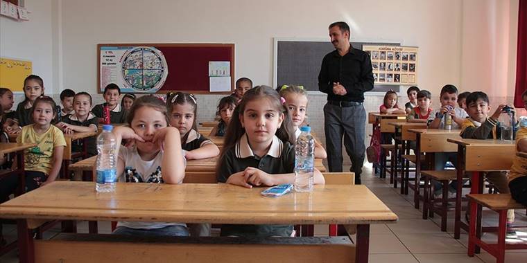 Okullarda uyum eğitimi başladı