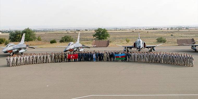 Azerbaycan'da 'TurAz Kartalı 2022' tatbikatı başladı