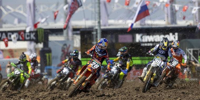 Dünya Motokros Şampiyonası'nı 250 binin üzerinde seyirci izledi