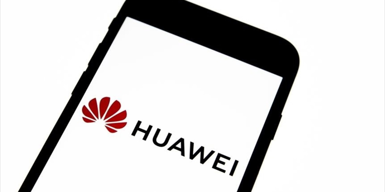 Huawei'in yeni nesil akıllı telefon serisi, uydu bağlantısı olanağı sunuyor