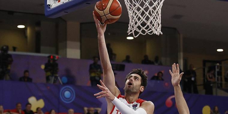 A Milli Basketbol Takımı grup ikincisi olarak son 16 turunda