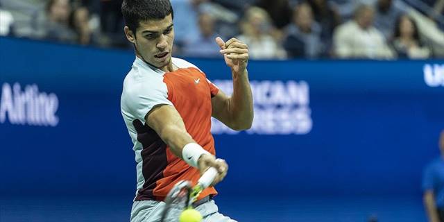 Alcaraz, ABD Açık tarihinin 2. en uzun maçı sonunda yarı finalde