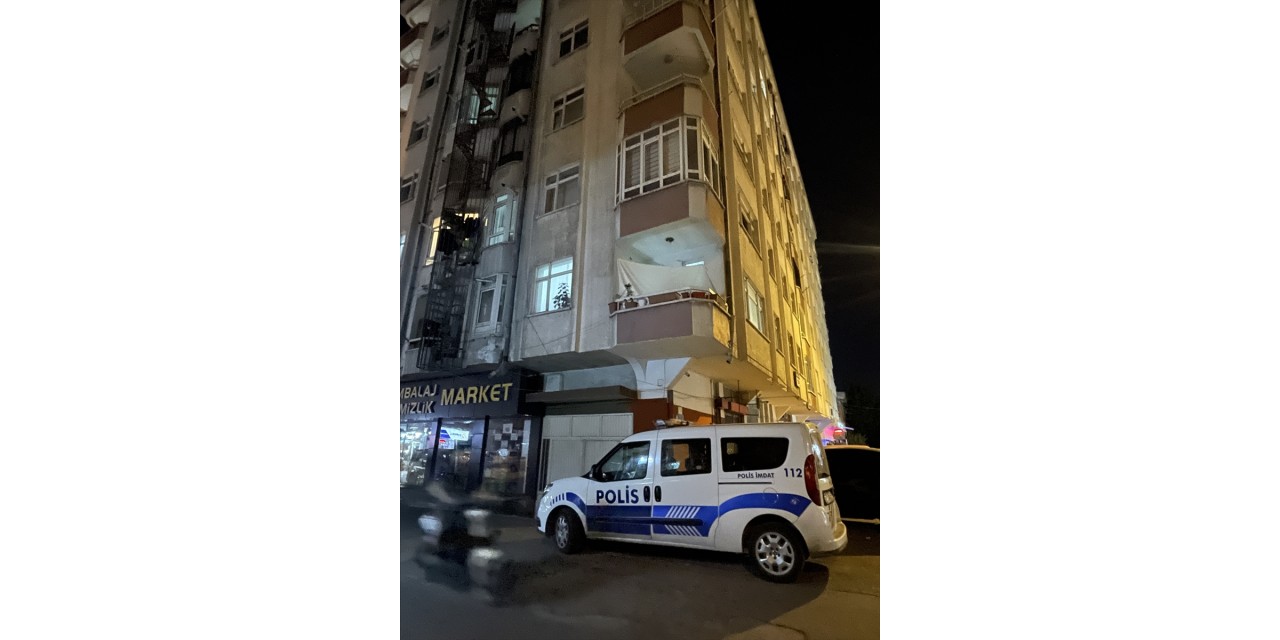 Kayseri'de balkondan düşen çocuk ağır yaralandı
