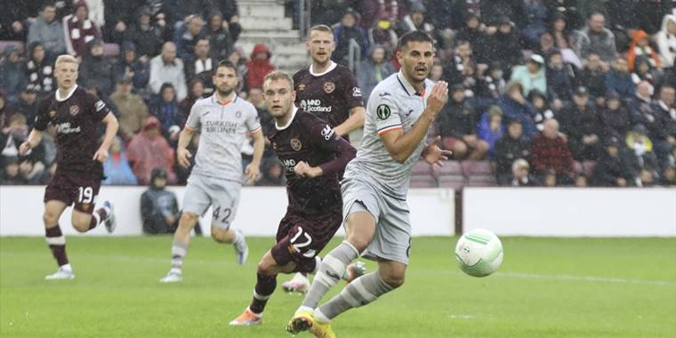Medipol Başakşehir, İskoçya temsilcisi Hearts'ı 4-0 yendi