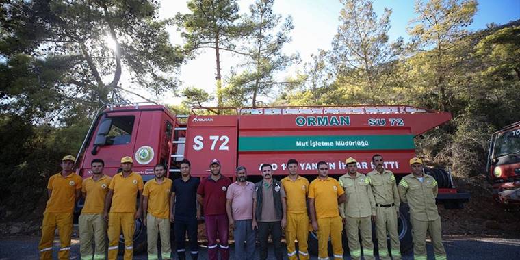 Mersin'deki orman yangınında görevli "alev savaşçıları" yaşadıklarını anlattı