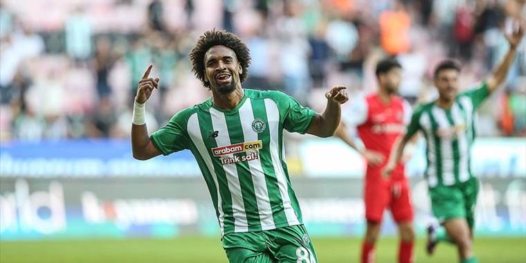 Konyaspor 3 puanı tek golle aldı