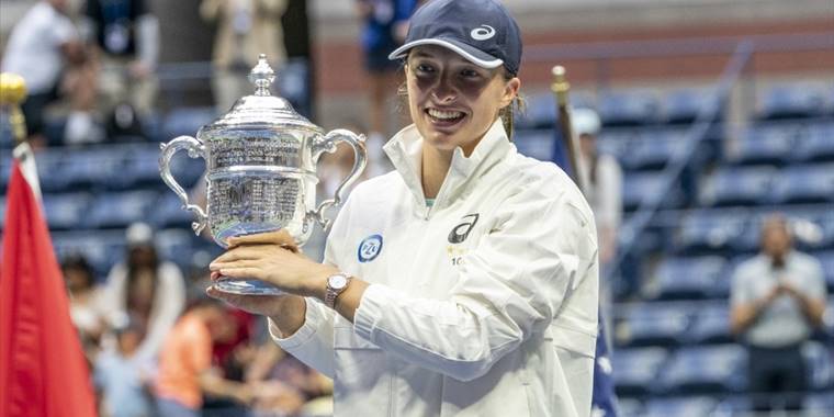 ABD Açık Tenis Turnuvası Tek Kadınlar finalinde Polonyalı tenisçi Swiatek şampiyon oldu