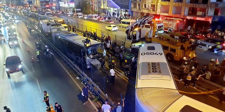 Metrobüs kazazedeleri, zararlarının karşılanmasını İBB'den isteyebilir