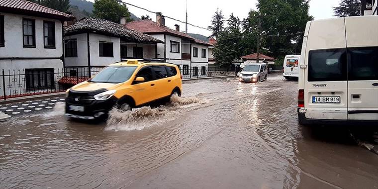 Meteorolojiden Batı Karadeniz için sağanak uyarısı