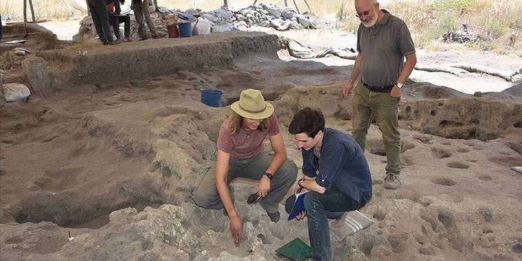Anadolu'da tarım ve hayvancılığın ilk izlerini taşıyan 'Boncuklu Höyük'te çalışmalar sürüyor