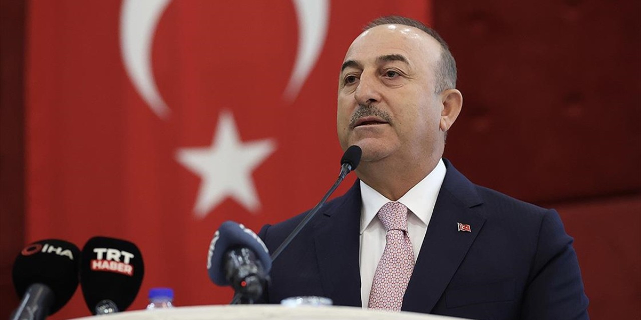 Bakan Çavuşoğlu: Başkalarının hesabına maceraya atılırsanız sonuçlarına katlanırsınız. Bu Yunanistan’a bir uyarıdır