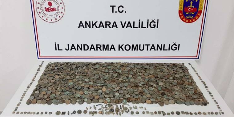 Ankara'da tarihi eser operasyonunda 5 bin 715 sikke ele geçirildi