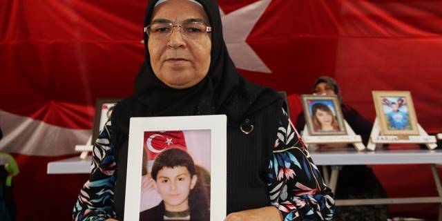 Diyarbakır annesi Yüceyurt: Oğlum devletimize sığın