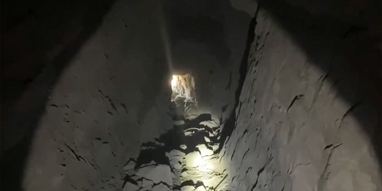 MSB, Pençe Kilit Operasyonu'nda çok sayıda mühimmatın ele geçirildiği mağaranın görüntülerini paylaştı