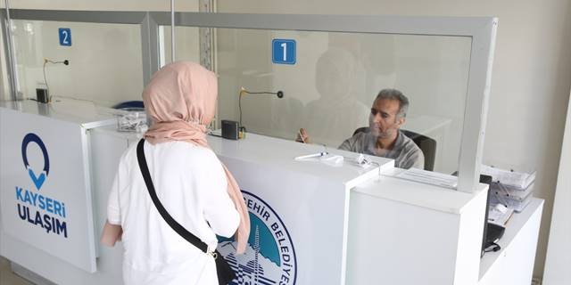 Kayseri'de indirimli öğrenci abonman kartına 3 bin 996 yeni başvuru yapıldı