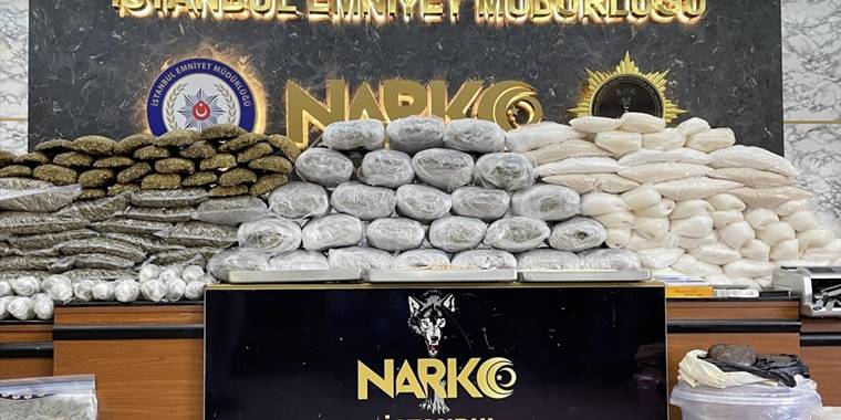 İstanbul'da 367 kilo 450 gram uyuşturucu ele geçirildi