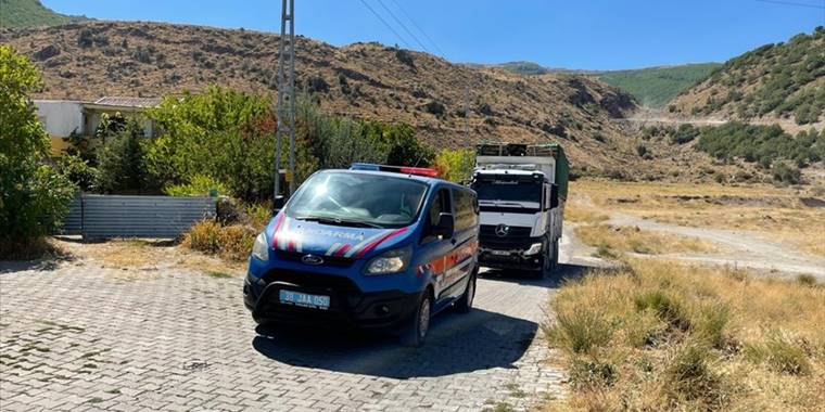 Kayseri'de dağlık alanda bisikletten düşen genci ekipler kurtardı