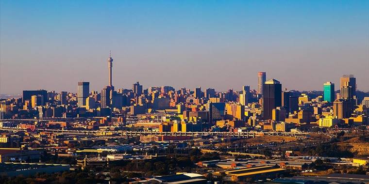 İngiliz monarşisi Güney Afrikalılar için 'acı ve uzak' bir tarihi temsil ediyor