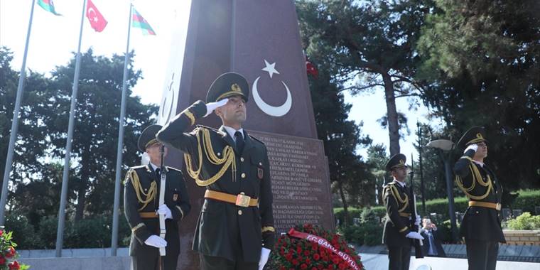 Bakü'nün kurtuluşunun 104. yıl dönümü dolayısıyla tören düzenlendi