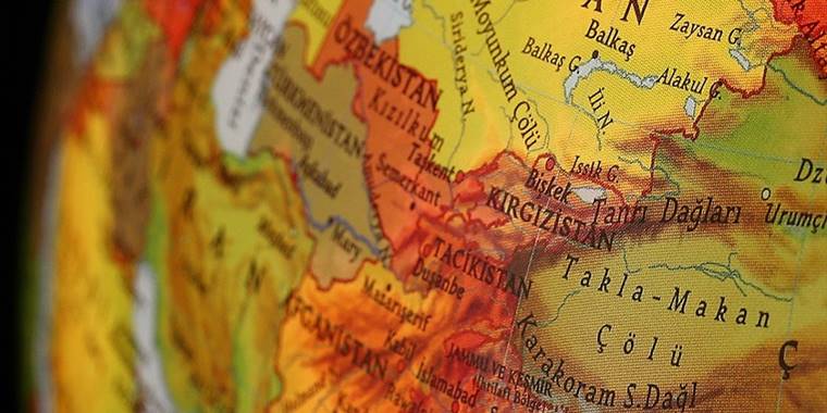 Kırgızistan-Tacikistan sınır muhafızları arasında çatışmalar yeniden başladı