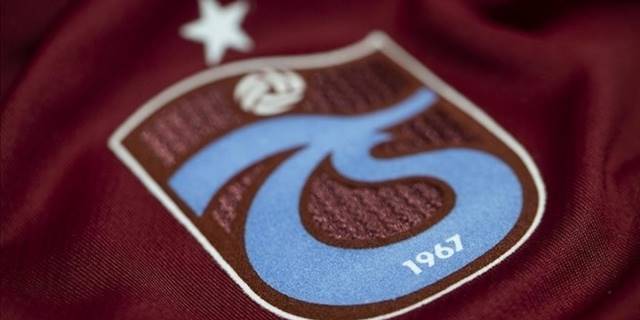 Trabzonspor'da 3 futbolcunun sözleşmesi uzatılarak mali şartları değiştirildi