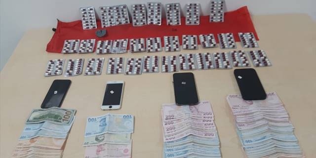 Çubuk’ta uyuşturucu operasyonunda 3 şüpheli tutuklandı