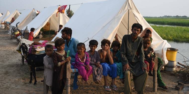 Uluslararası Göç Örgütü: Pakistan'da sel nedeniyle 10 milyon kişi yerinden oldu