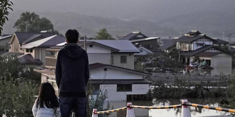 Japonya'da Nanmadol tayfununa karşı 4 milyon kişiye tahliye uyarısı