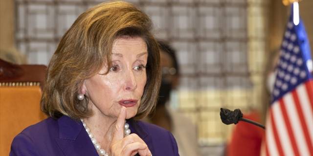 ABD Temsilciler Meclisi Başkanı Pelosi'den Ermenistan'a ziyaret