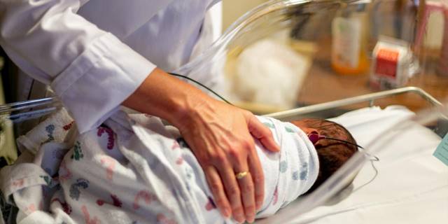 "Ulusal İşitme Tarama Programı" ile yılda 2 bin 500 yenidoğan, erken tanı ve tedavi imkanına kavuşuyor