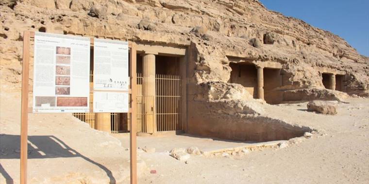 Mısır'da 4 bin yıl öncesine dayanan tarihi mezarlar antik döneme ışık tutuyor