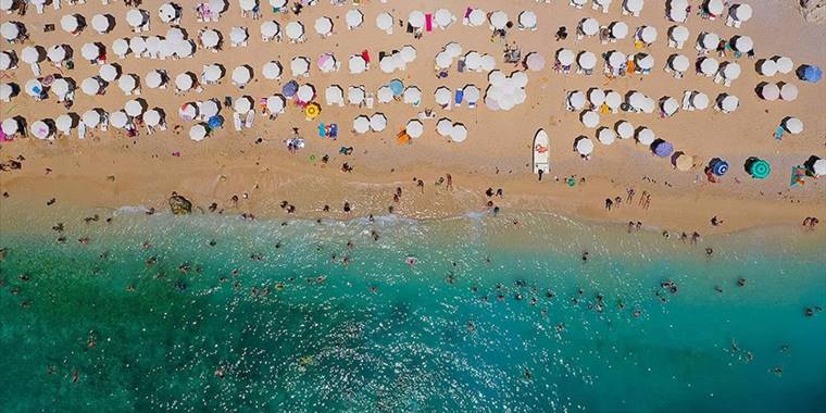 Yabancı turist sayısı ve döviz girdisinde artışın sürmesi öngörülüyor